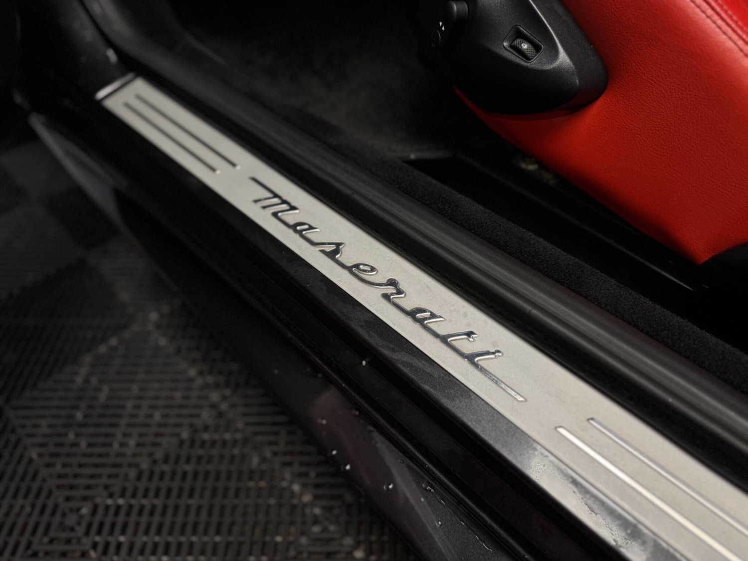 Used Maserati Granturismo 2011 for sale - 77396014: Photo 34