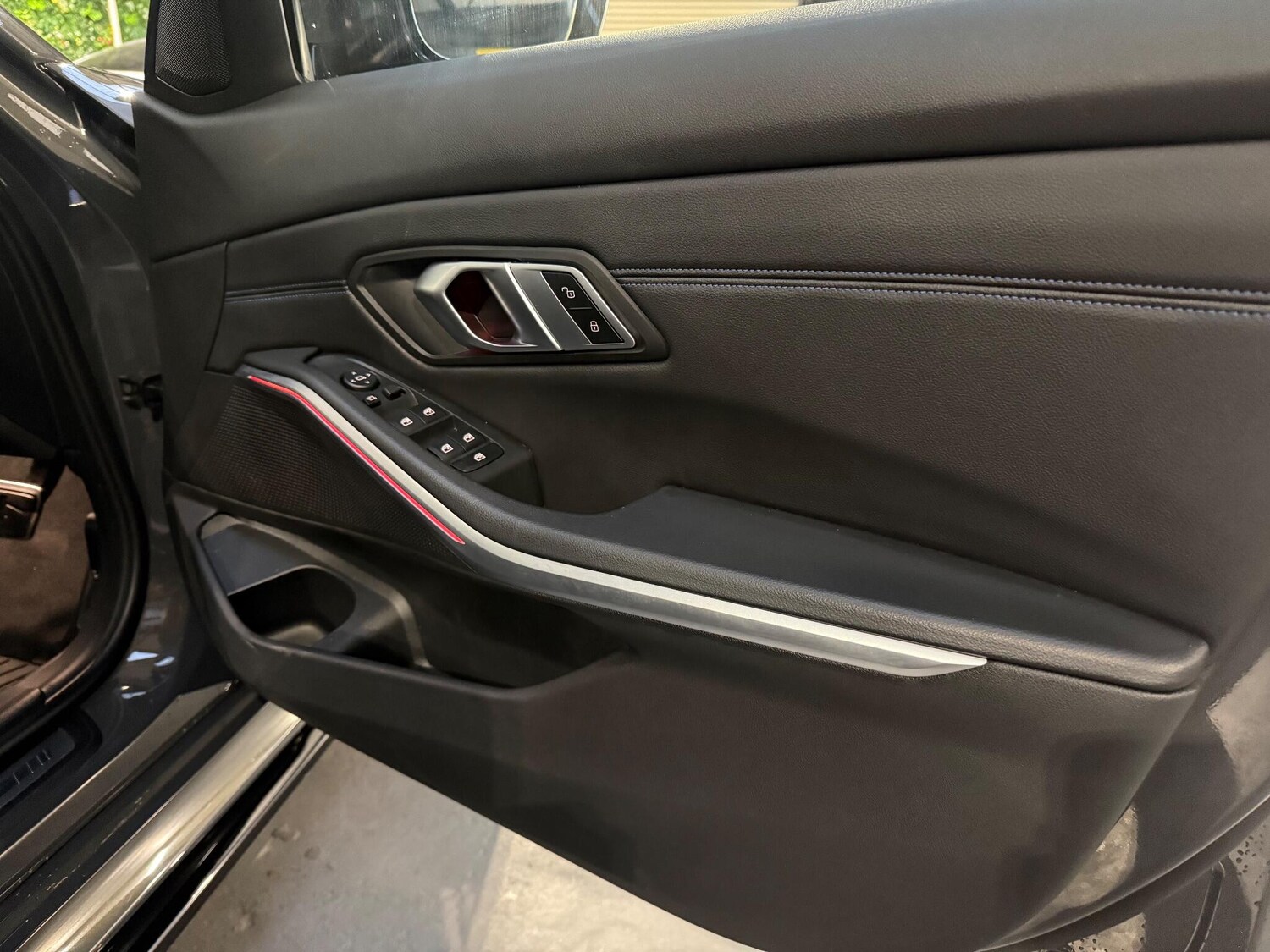 Used BMW 3 Series for sale - 76658736: Photo 43