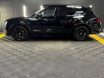 Used Bentley Bentayga 2020 for sale - 78648283: Photo