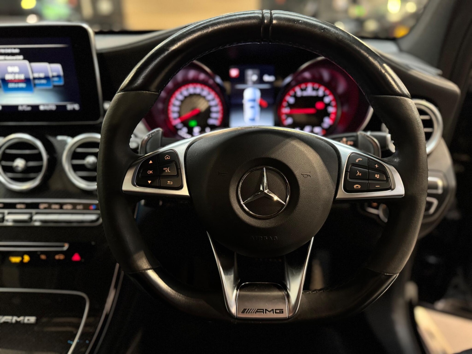 Used Mercedes-Benz GLC 2018 for sale - 76992403: Photo 24