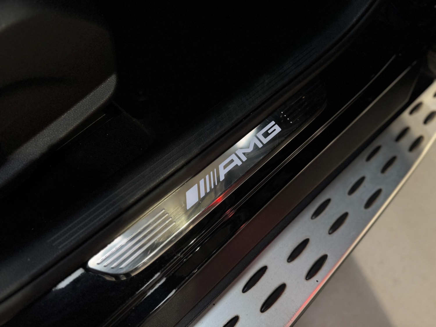 Used Mercedes-Benz GLC 2018 for sale - 76992403: Photo 31