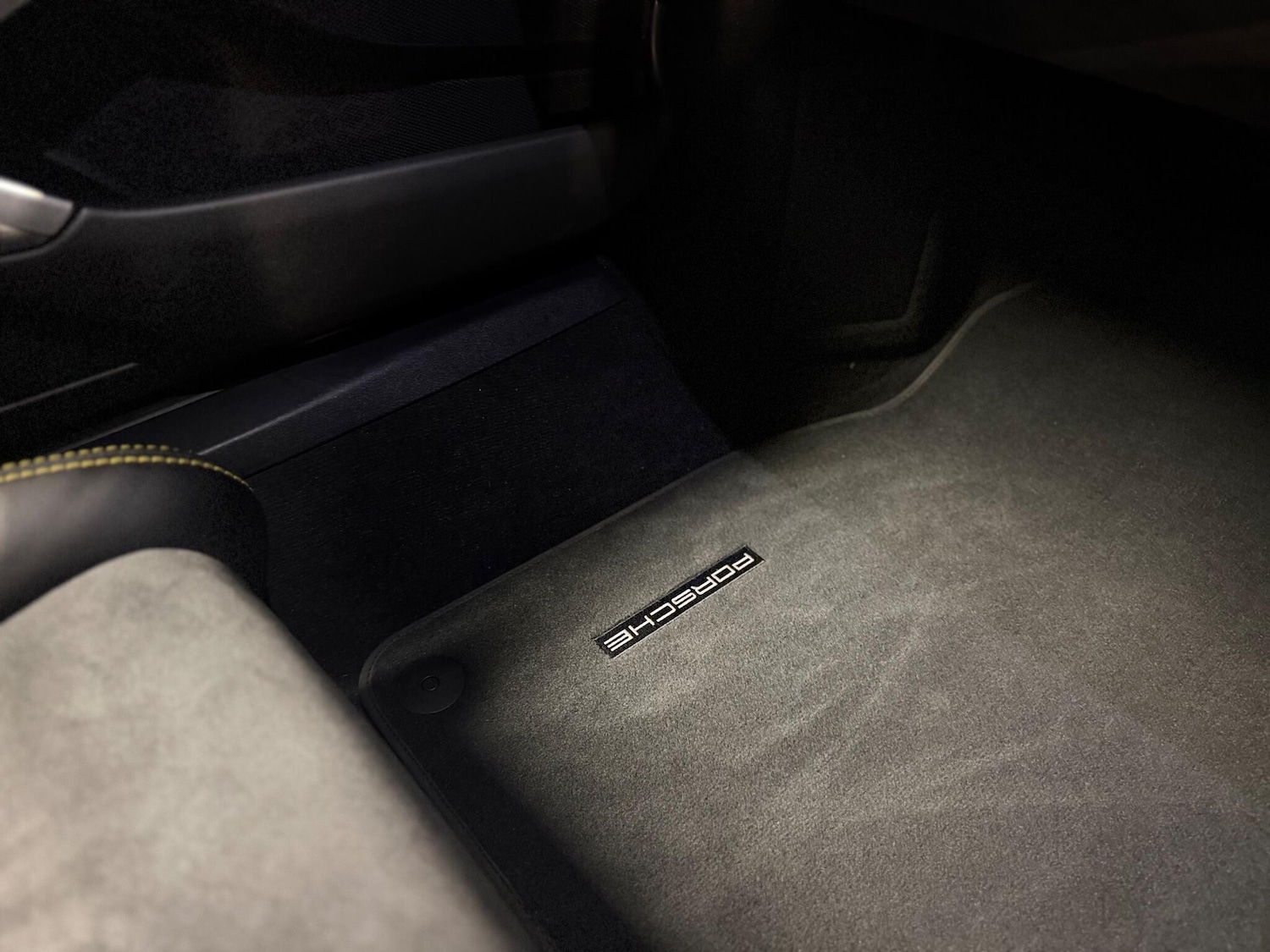 Used Porsche Cayman 2016 for sale - 76926668: Photo 32