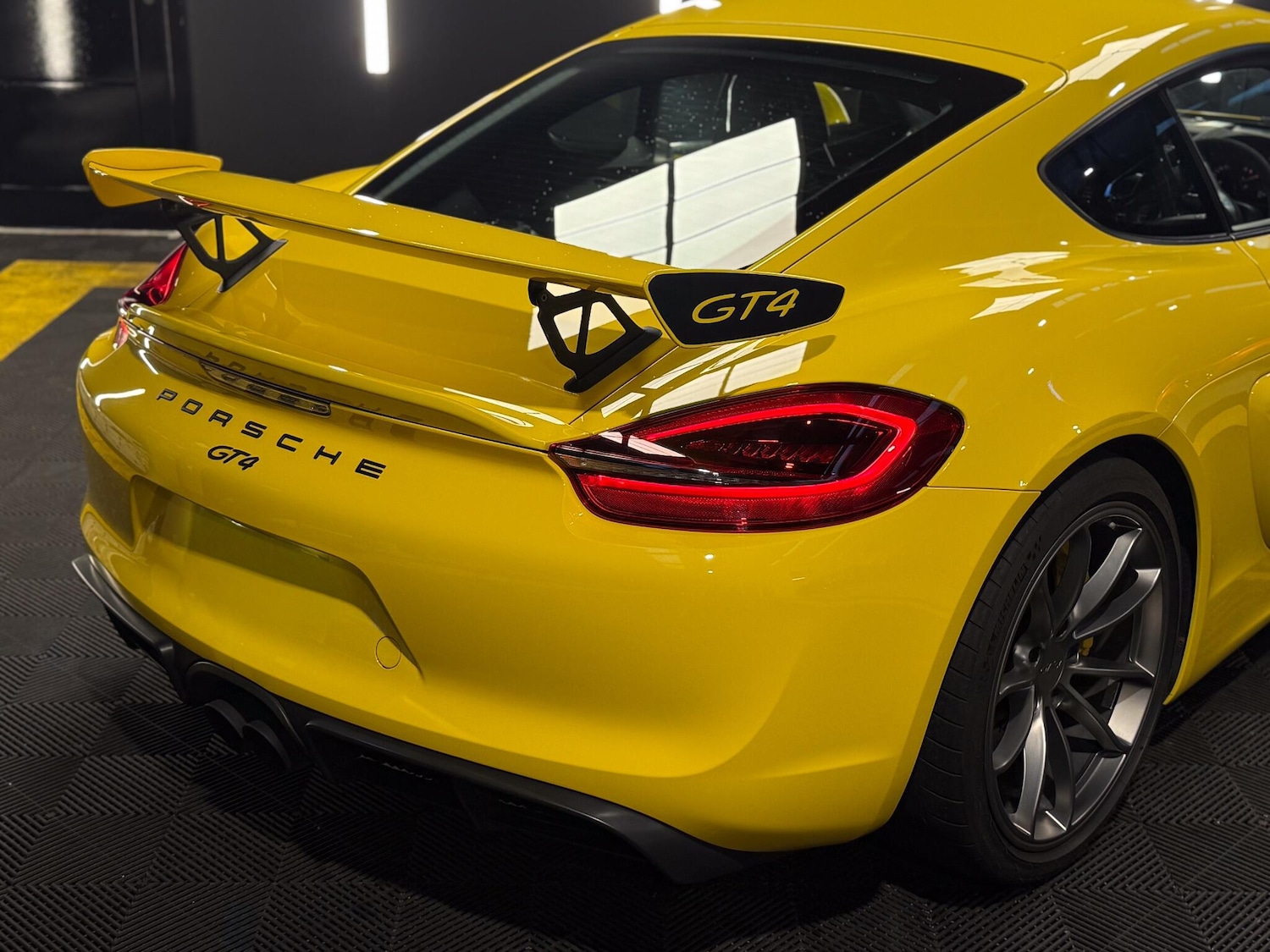 Used Porsche Cayman 2016 for sale - 76926668: Photo 9