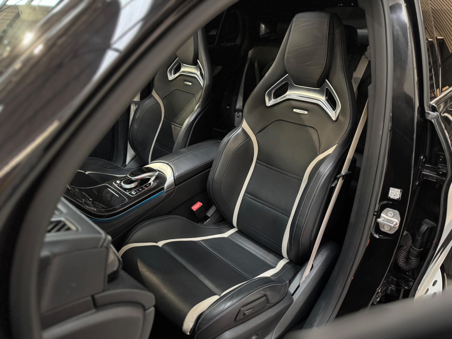 Used Mercedes-Benz GLC 2018 for sale - 77166903: Photo 18