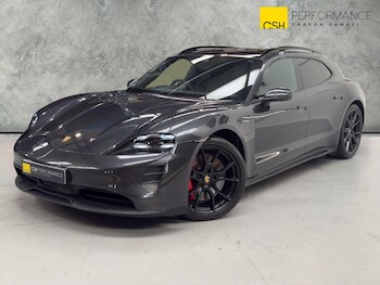 Used Porsche Taycan 2023 for sale - 76657346: Photo