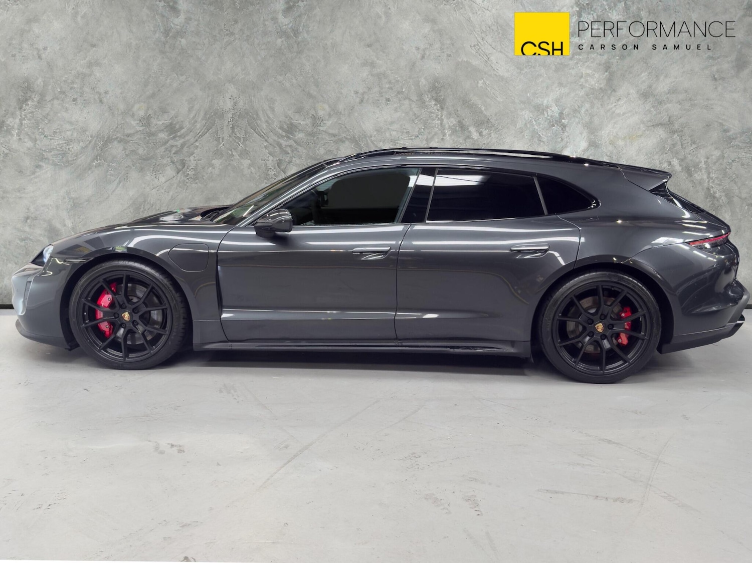 Used Porsche Taycan 2023 for sale - 76657346: Photo 4