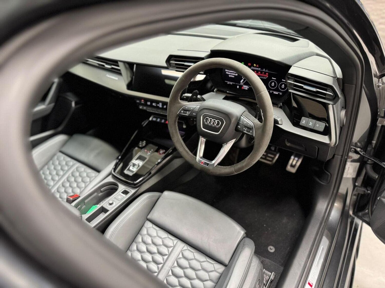 Used Audi RS3 for sale - 76658668: Photo 14