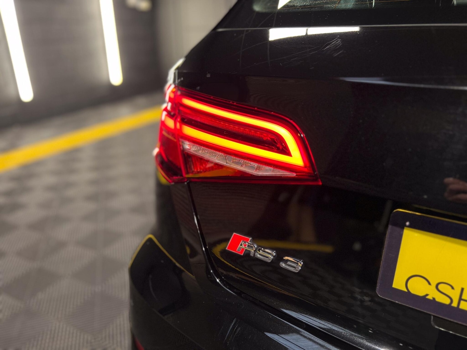 Used Audi RS3 2018 for sale - 77278902: Photo 14