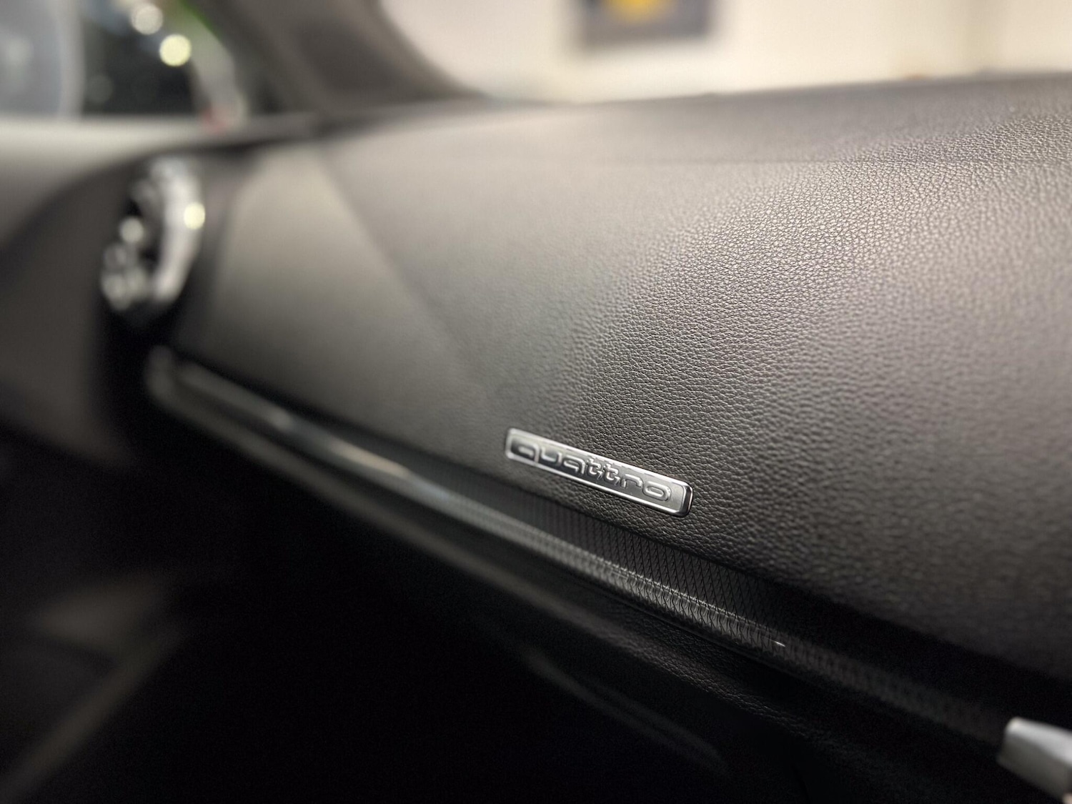 Used Audi RS3 2018 for sale - 77278902: Photo 43