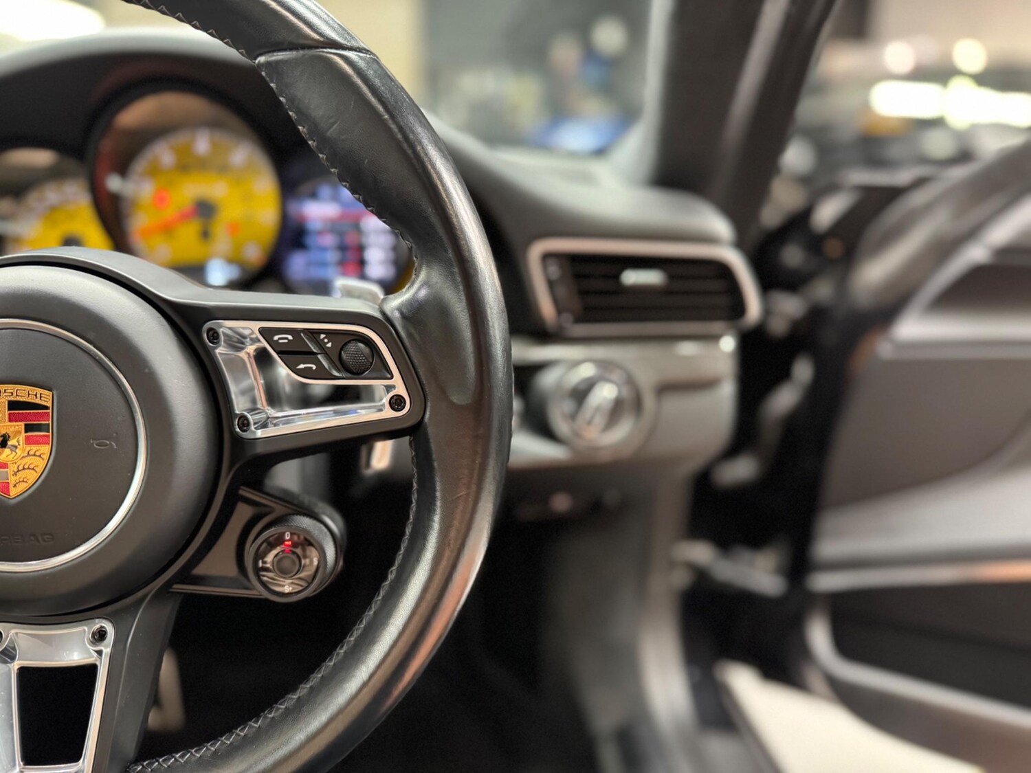 Used Porsche 911 2017 for sale - 76657698: Photo 28