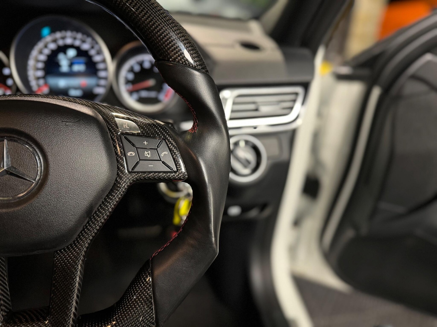 Used Mercedes-Benz E Class 2015 for sale - 77229607: Photo 20