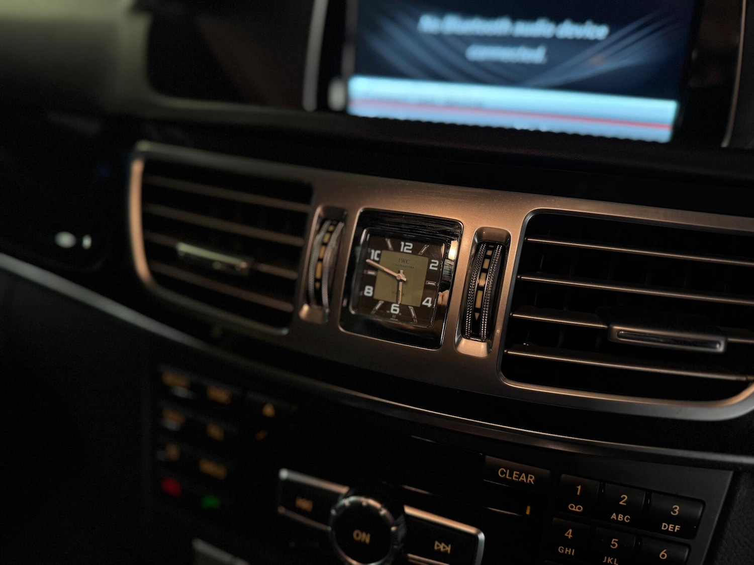 Used Mercedes-Benz E Class 2015 for sale - 77229607: Photo 30