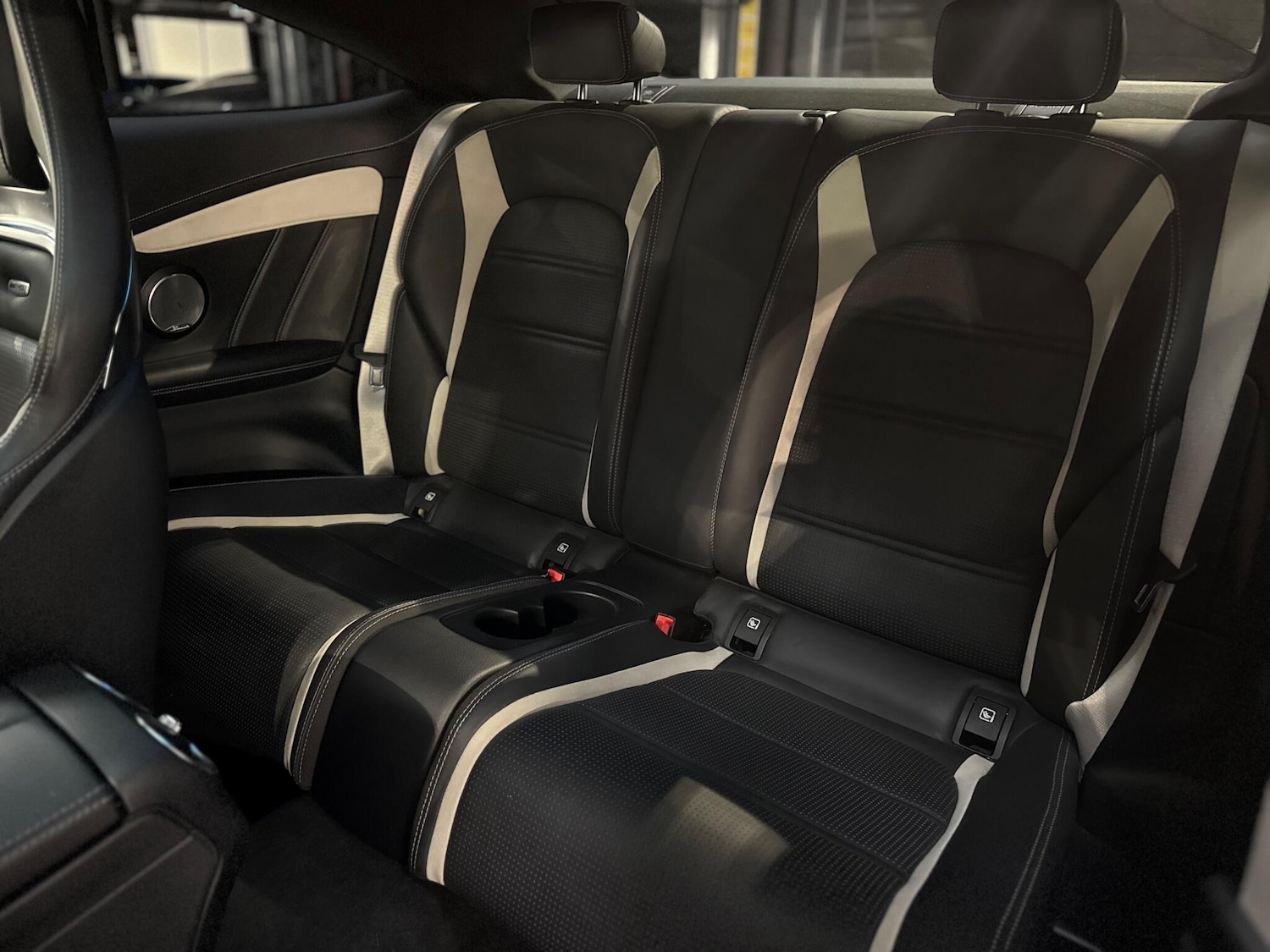 Used Mercedes-Benz C Class 2018 for sale - 76898444: Photo 27