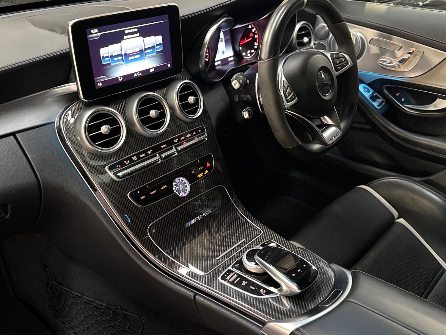 Used Mercedes-Benz C Class 2018 for sale - 76898444: Photo 29