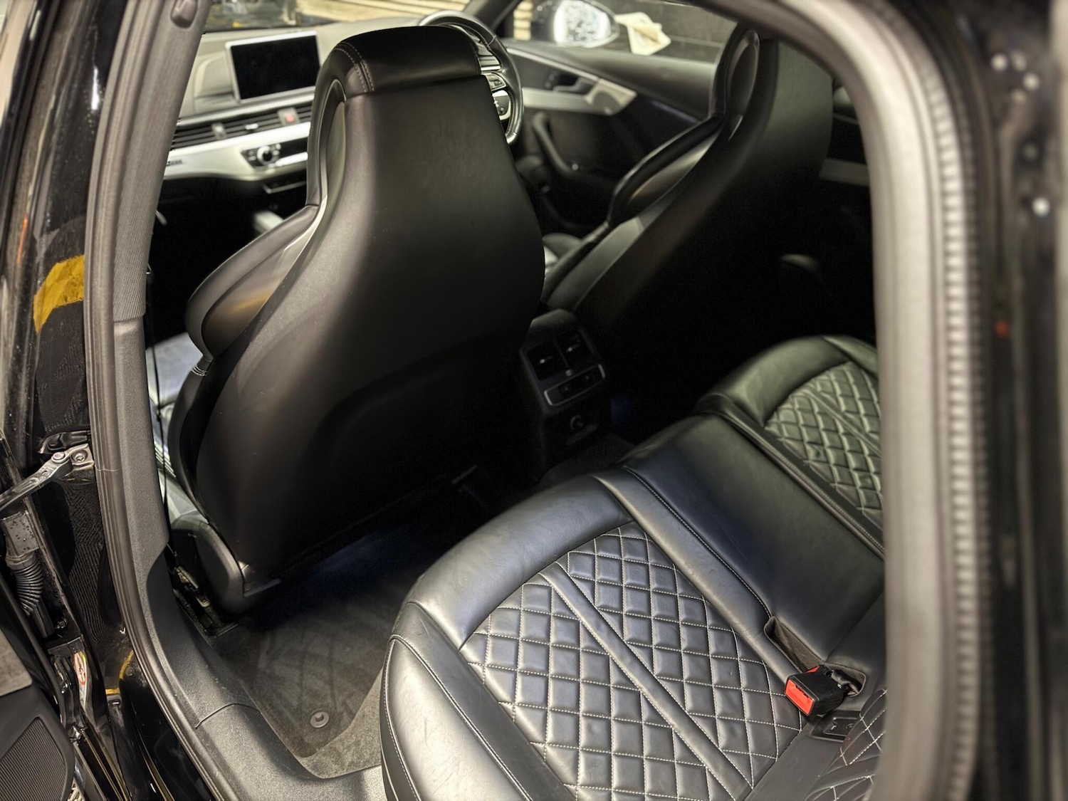 Used Audi A4 2018 for sale - 77395832: Photo 20