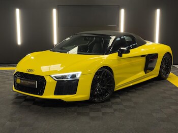 (17) - 5.2 FSI V10 Spyder S Tronic quattro Euro 6 (s/s) 2dr