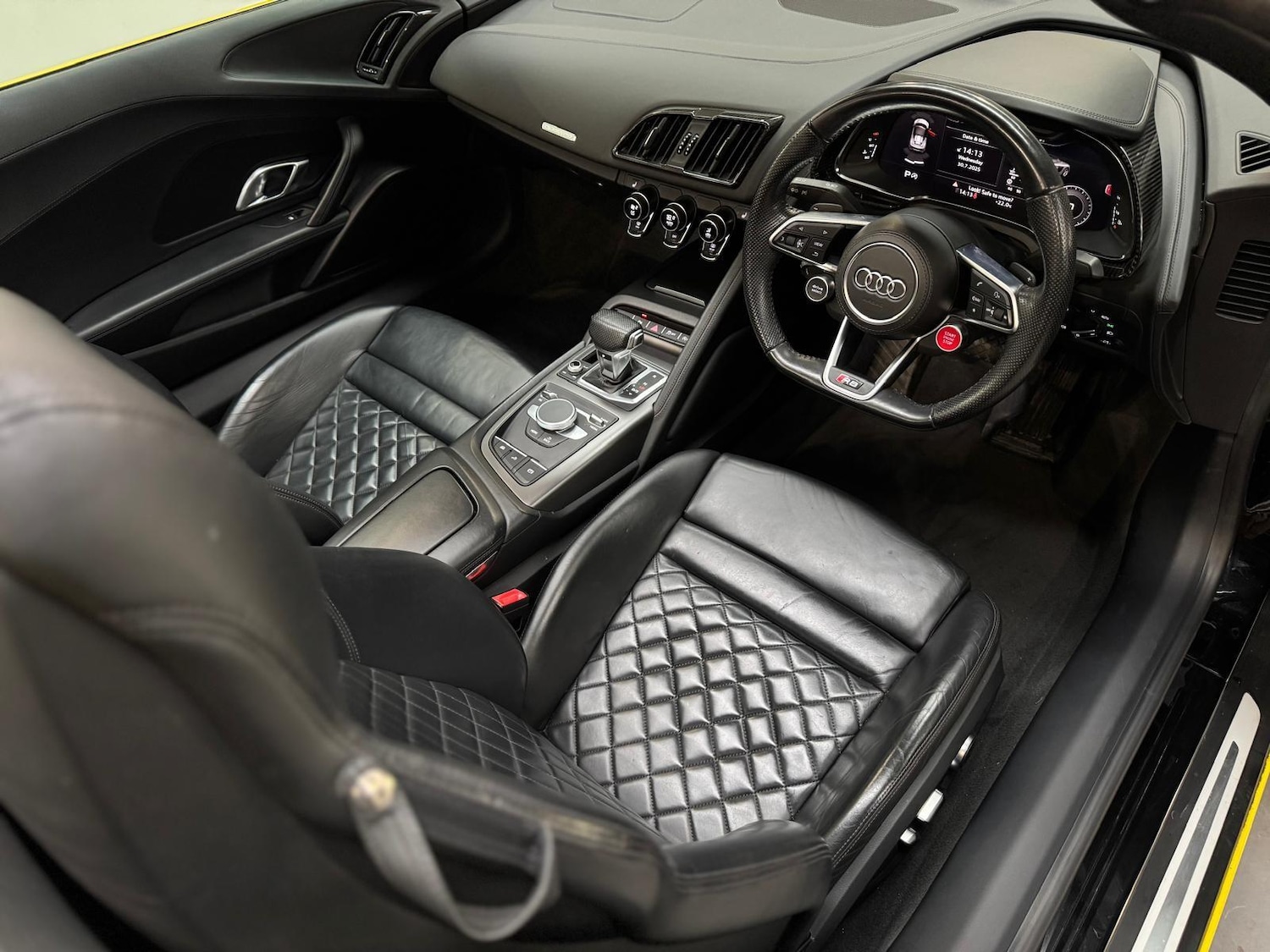 Used Audi R8 2017 for sale - 77625386: Photo 24