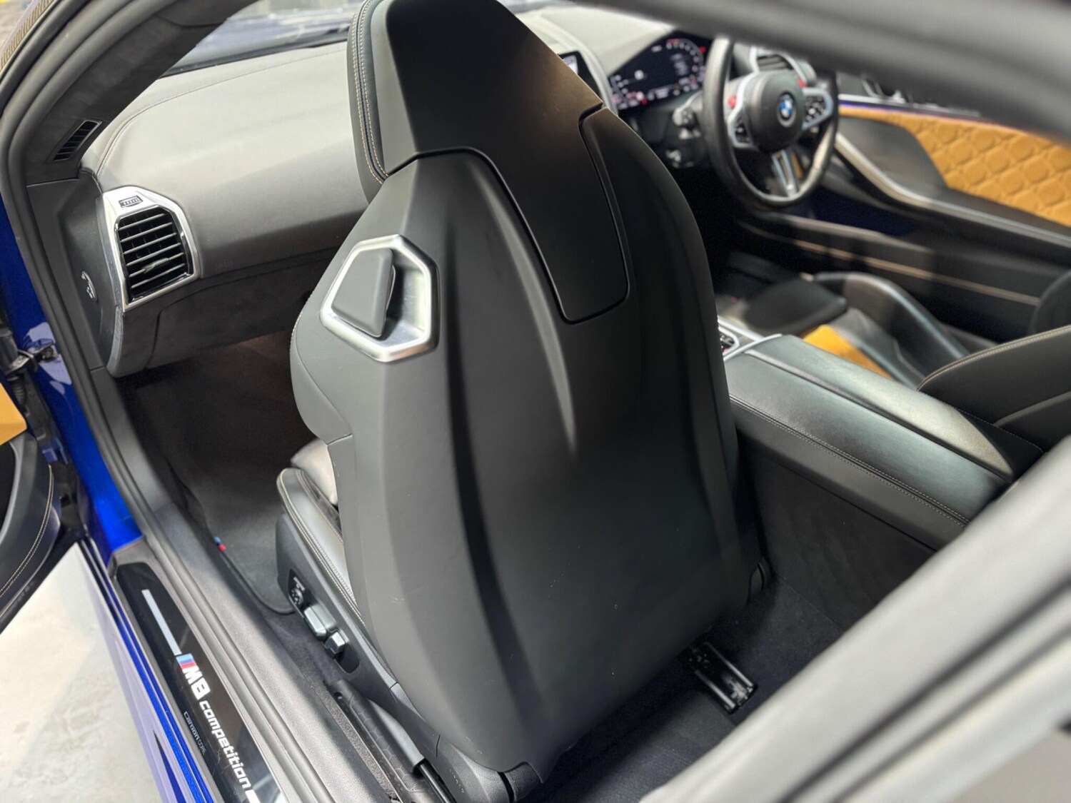 Used BMW M8 2020 for sale - 76658120: Photo 21