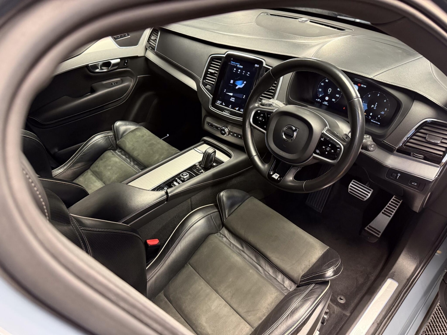 Used Volvo XC90 for sale - 77753598: Photo 19