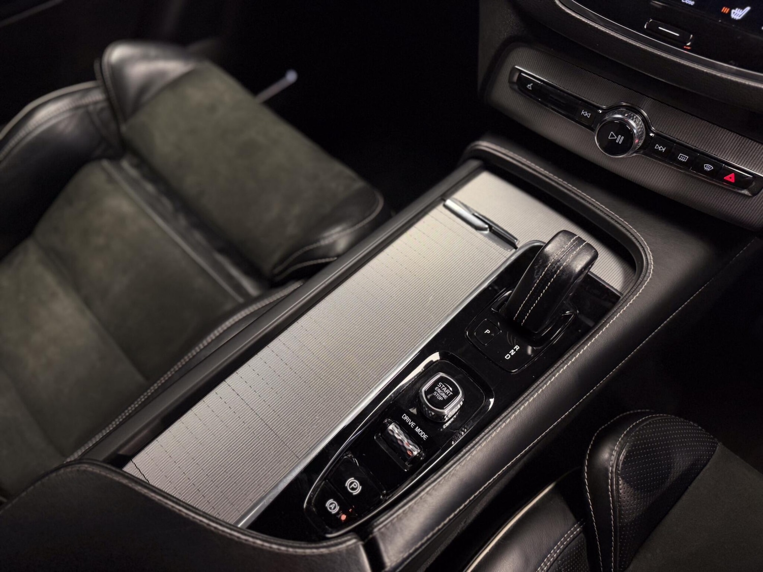 Used Volvo XC90 for sale - 77753598: Photo 39