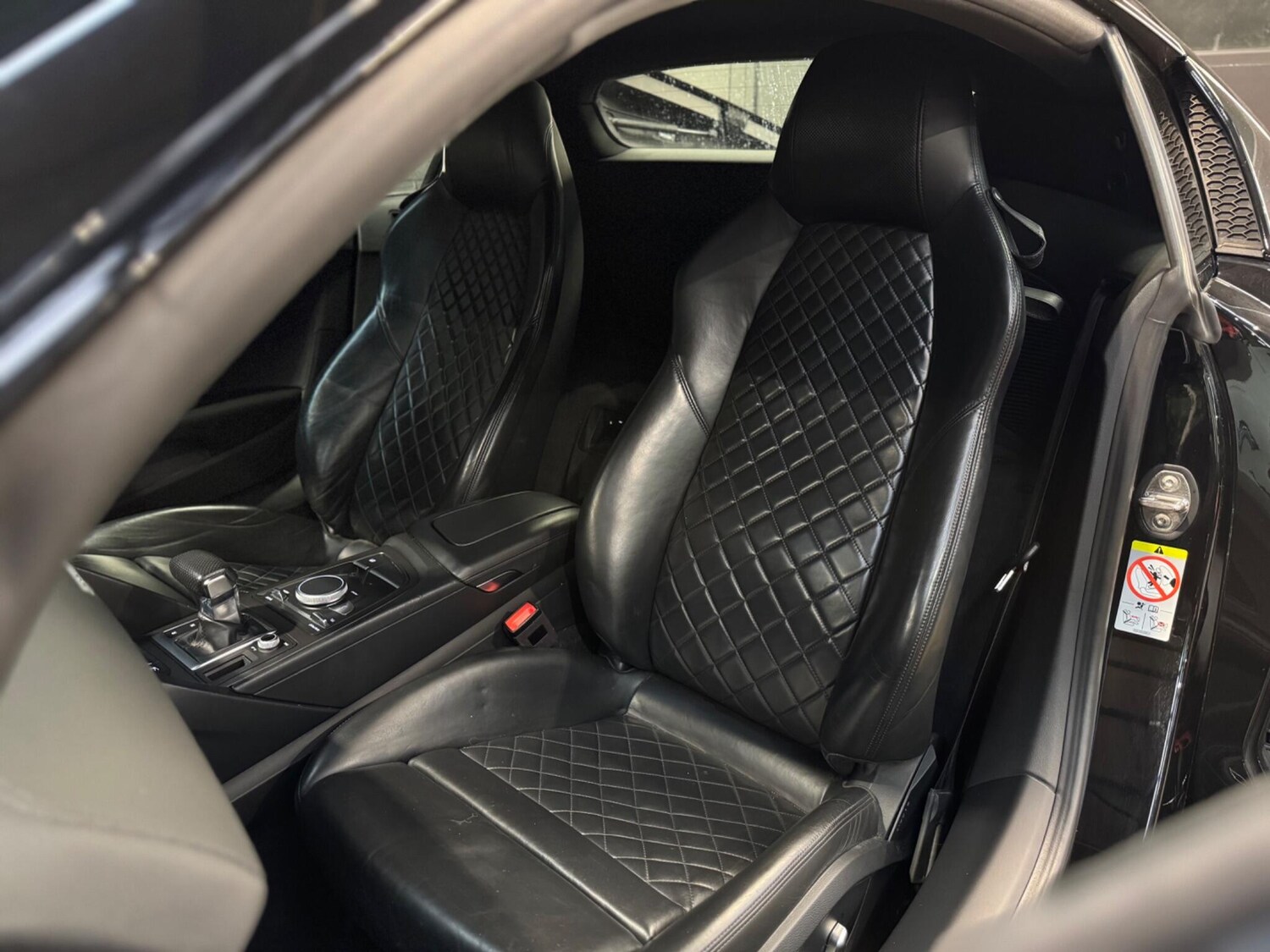 Used Audi R8 for sale - 78147795: Photo 16