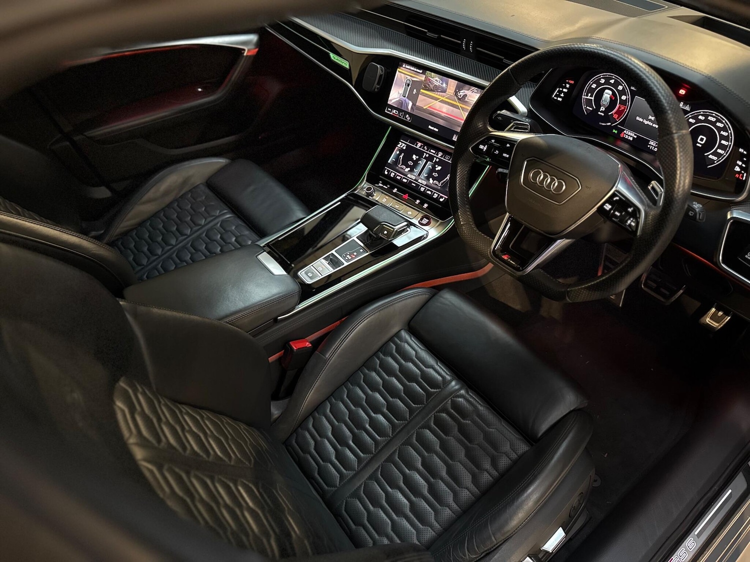 Used Audi RS6 Avant 2020 for sale - 76865271: Photo 27