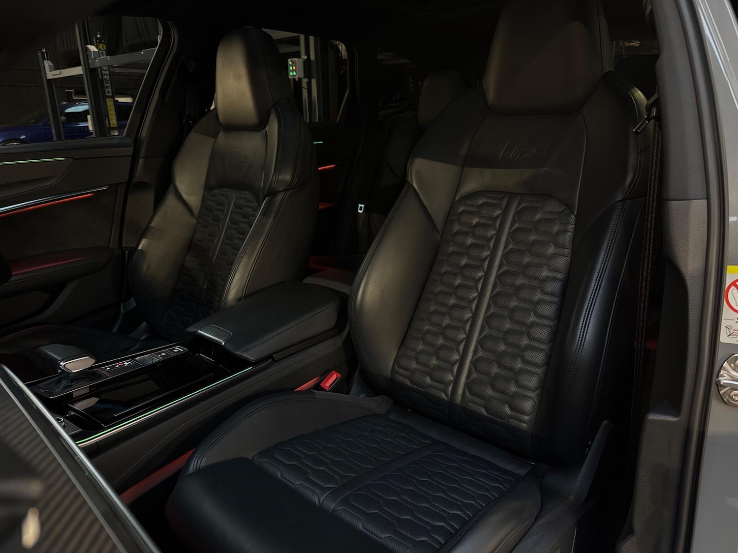 Used Audi RS6 Avant 2020 for sale - 76865271: Photo 29