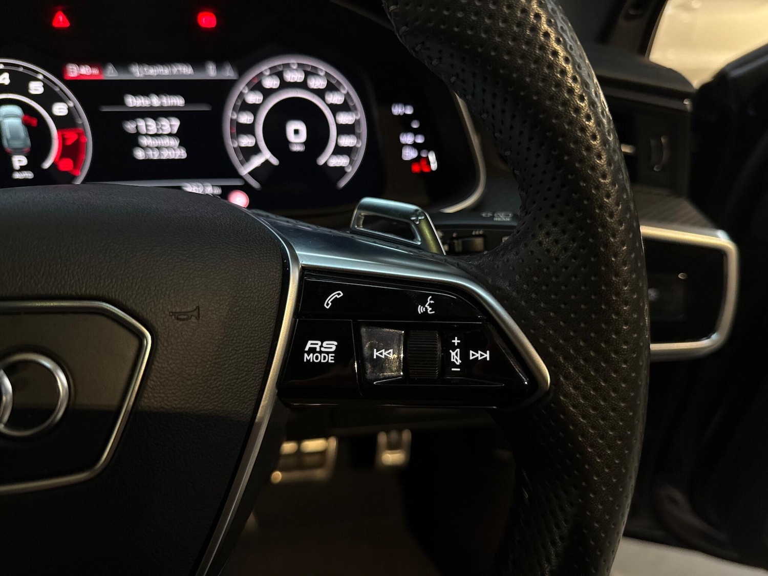 Used Audi RS6 Avant 2020 for sale - 76865271: Photo 40