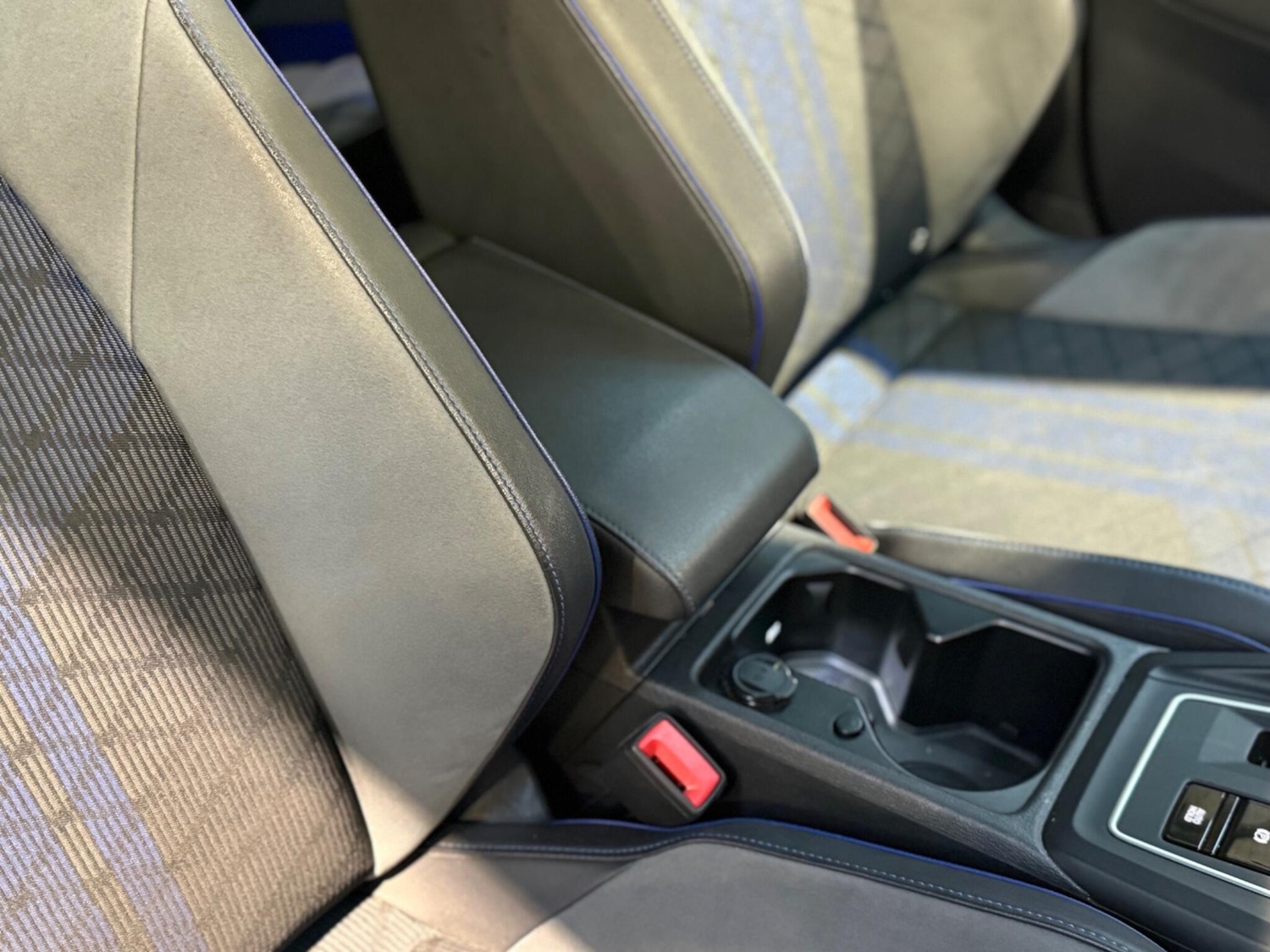 Used Volkswagen Golf 2021 for sale - 76701766: Photo 8