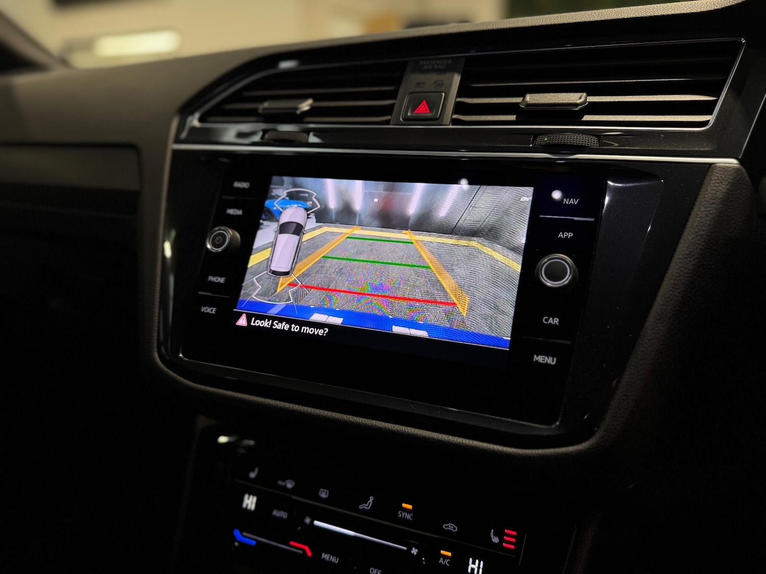 Used Volkswagen Tiguan 2022 for sale - 77081305: Photo 30