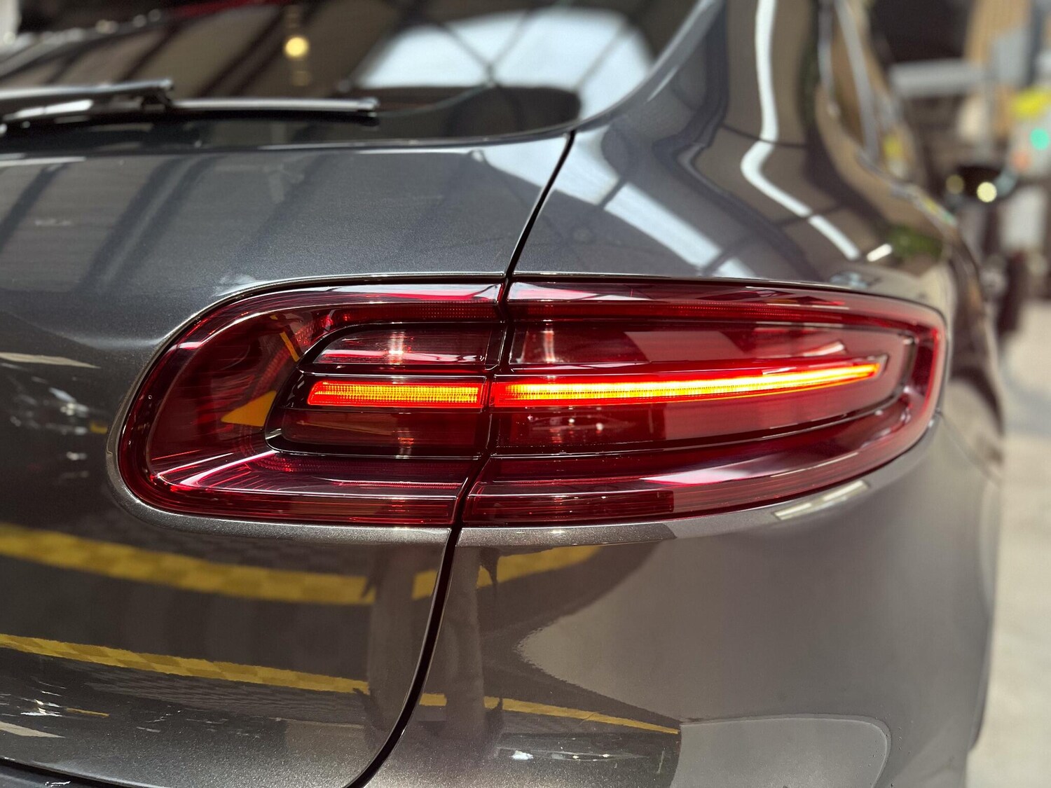 Used Porsche Macan for sale - 76658993: Photo 17