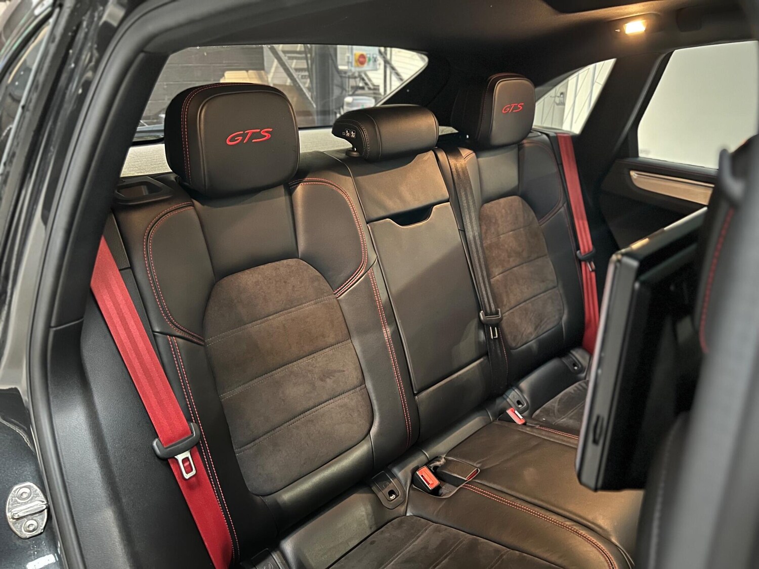 Used Porsche Macan for sale - 76658993: Photo 22