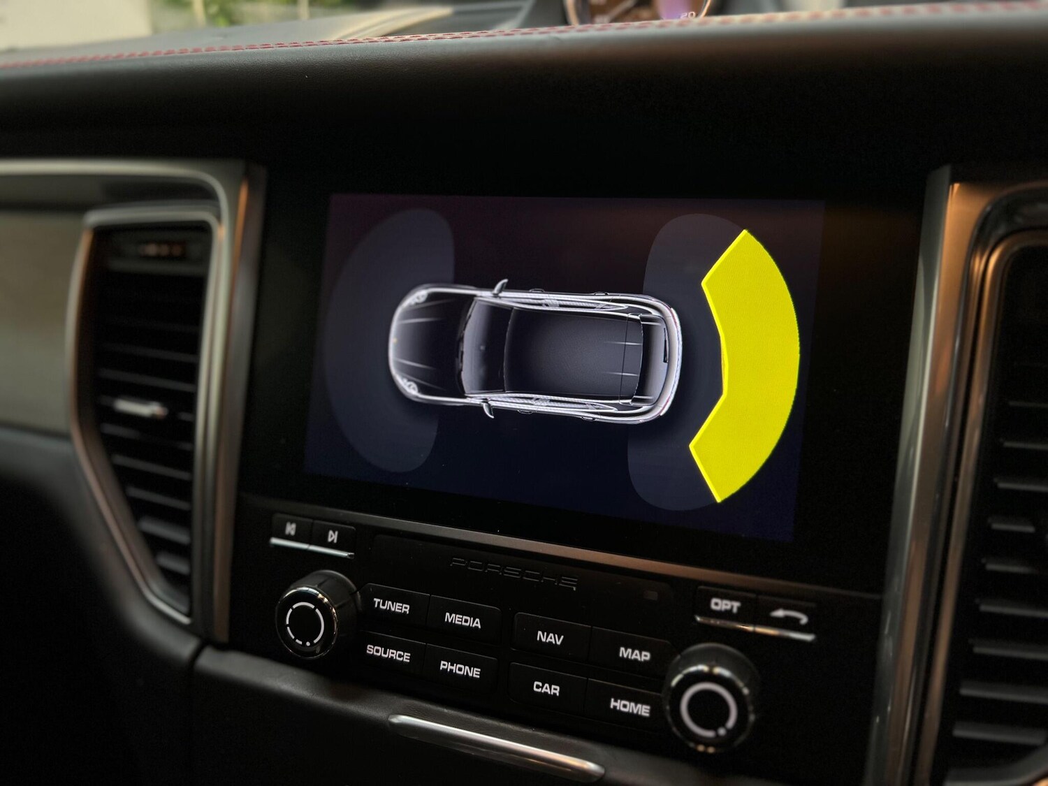 Used Porsche Macan for sale - 76658993: Photo 32