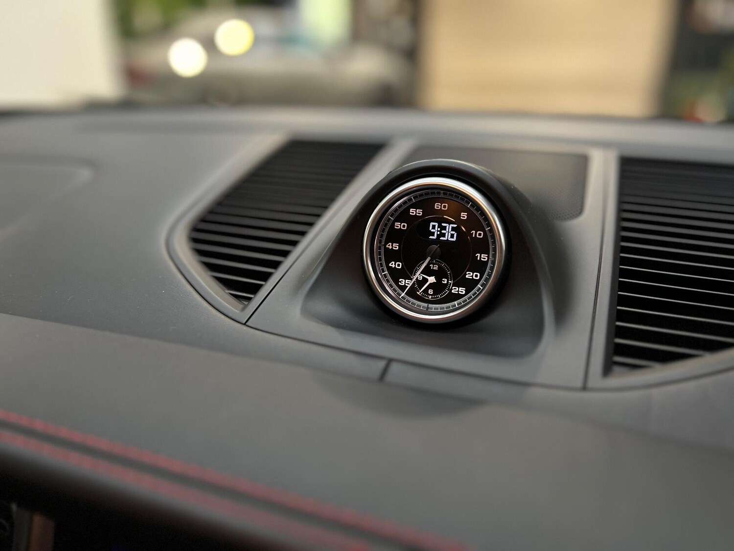 Used Porsche Macan for sale - 76658993: Photo 34