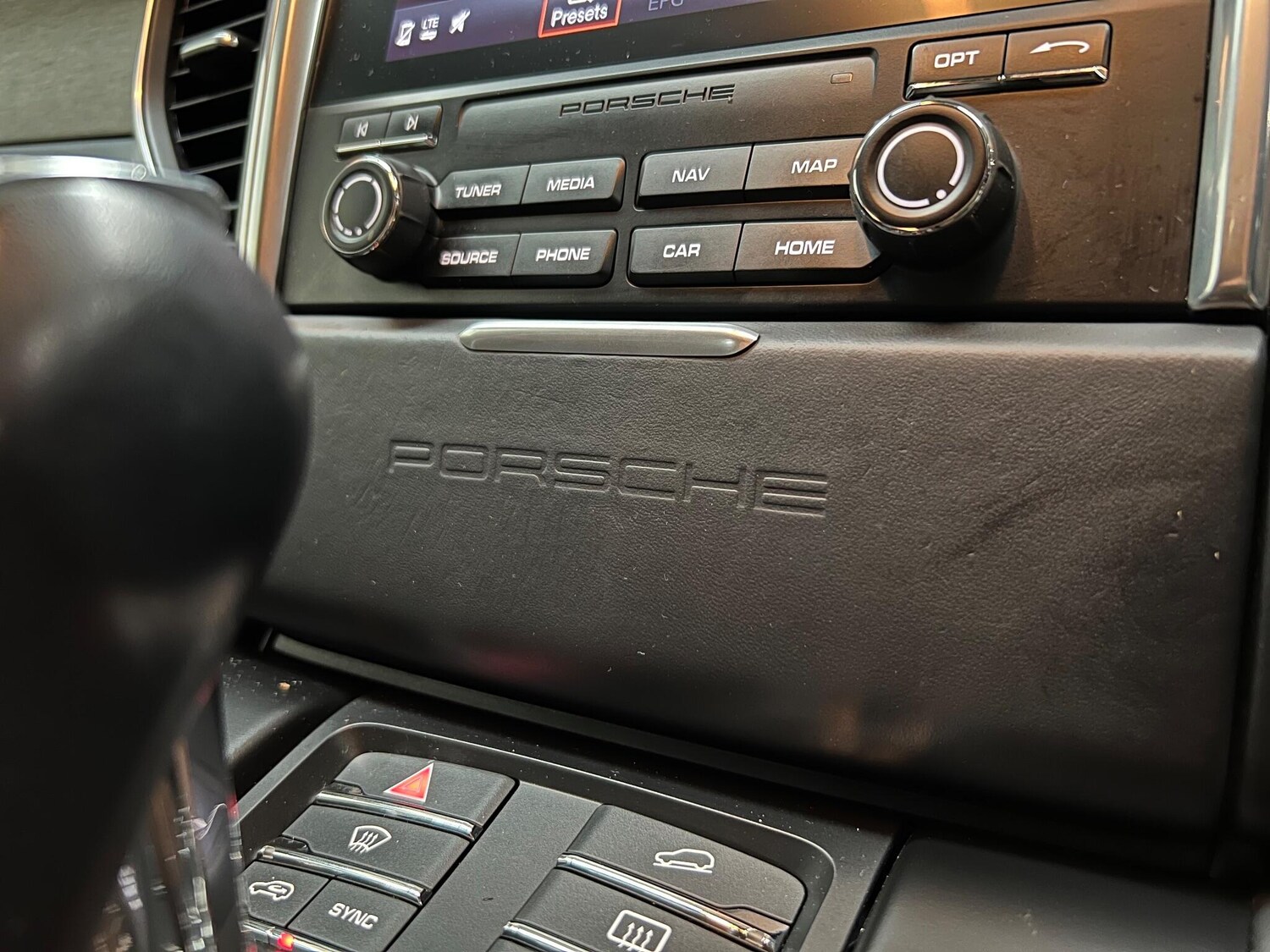 Used Porsche Macan for sale - 76658993: Photo 35