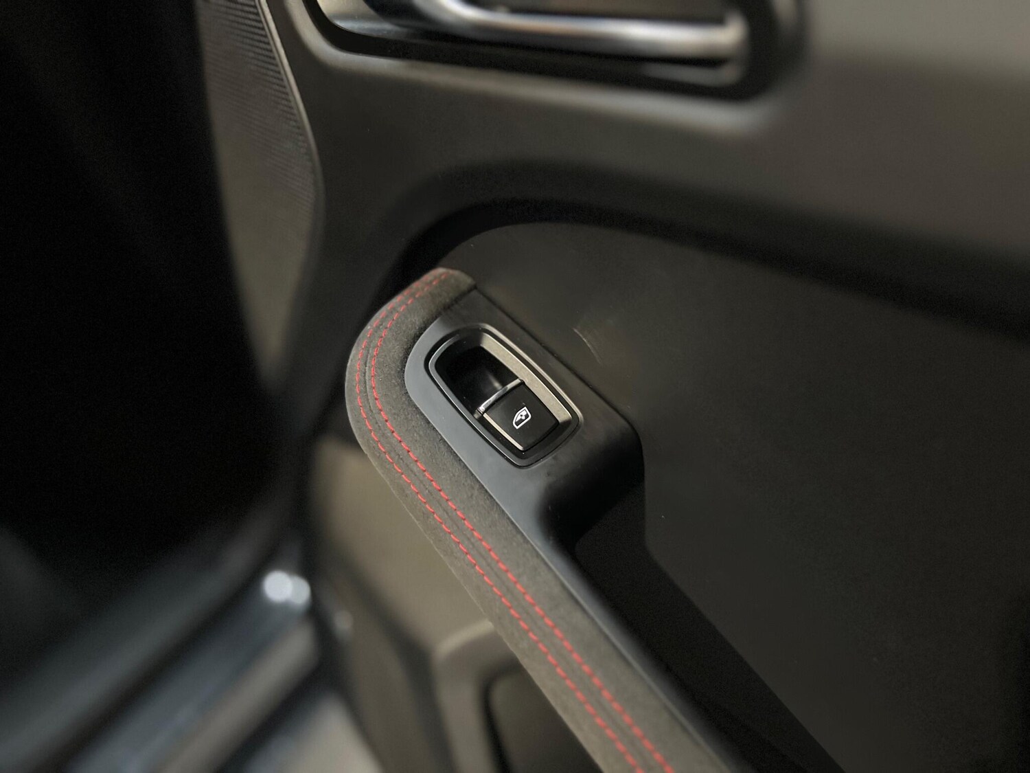 Used Porsche Macan for sale - 76658993: Photo 51