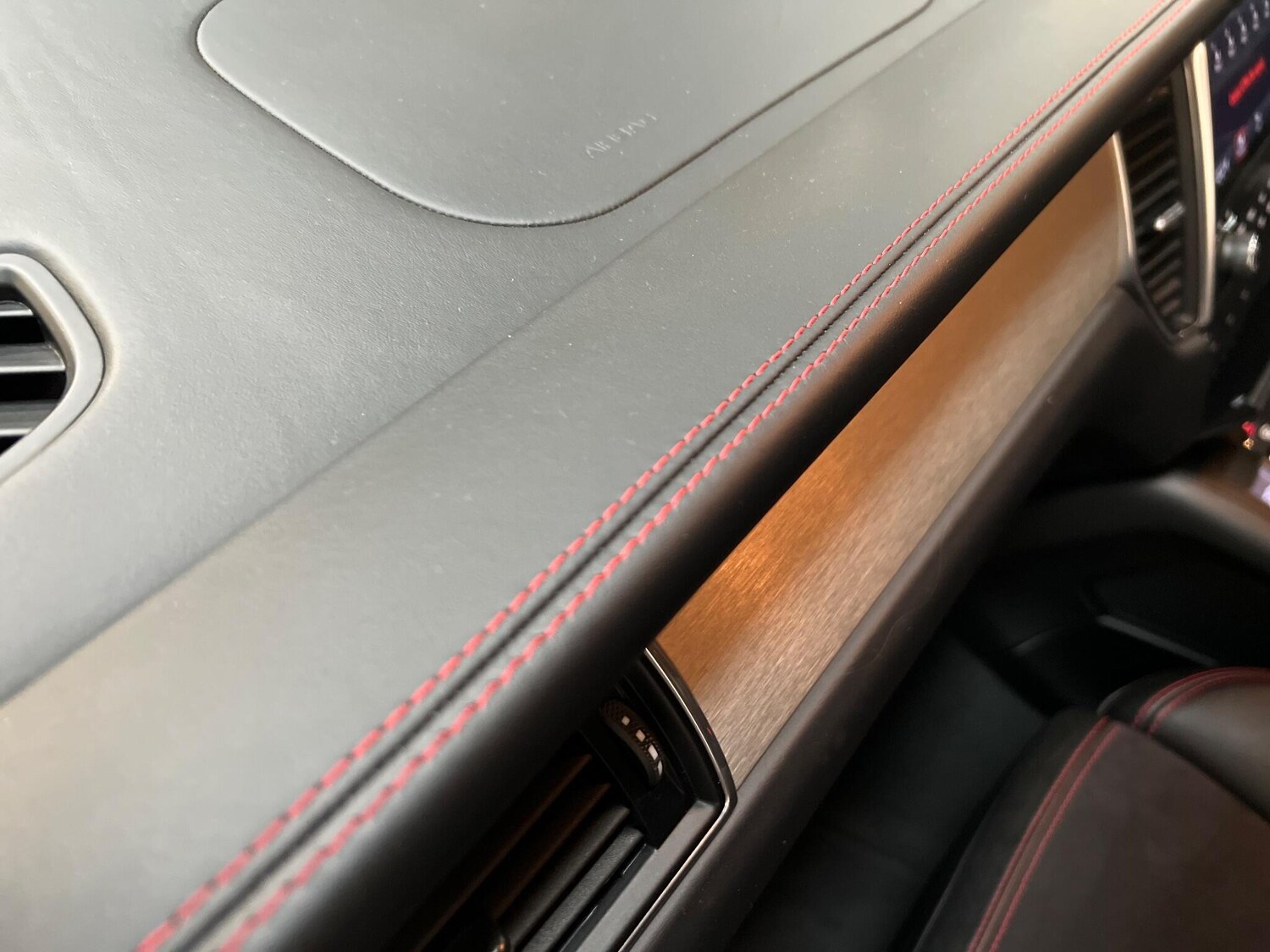 Used Porsche Macan for sale - 76658993: Photo 53