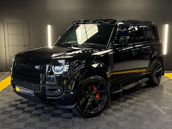 Used Land Rover Defender 110 2023 for sale - 76965196: Photo