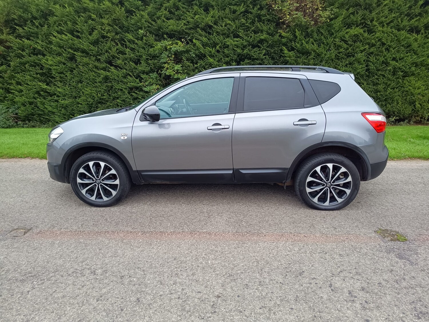 Used Nissan Qashqai 2013 for sale - 76322088: Photo 6