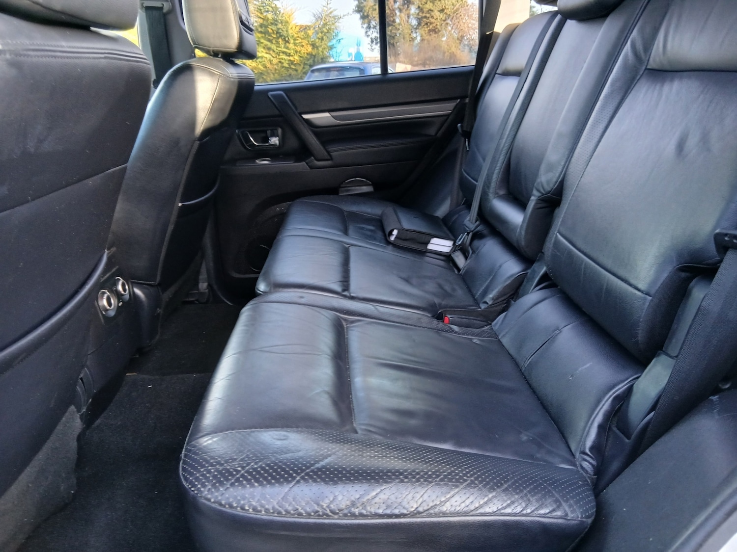 Used Mitsubishi Shogun 2010 for sale - 77353981: Photo 11