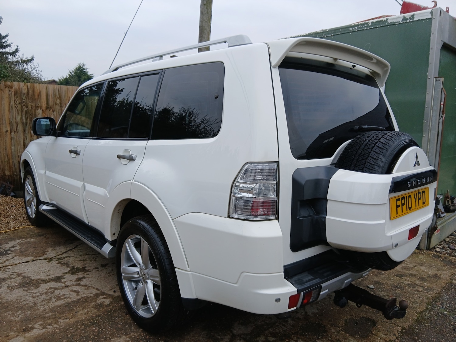 Used Mitsubishi Shogun 2010 for sale - 77353981: Photo 6