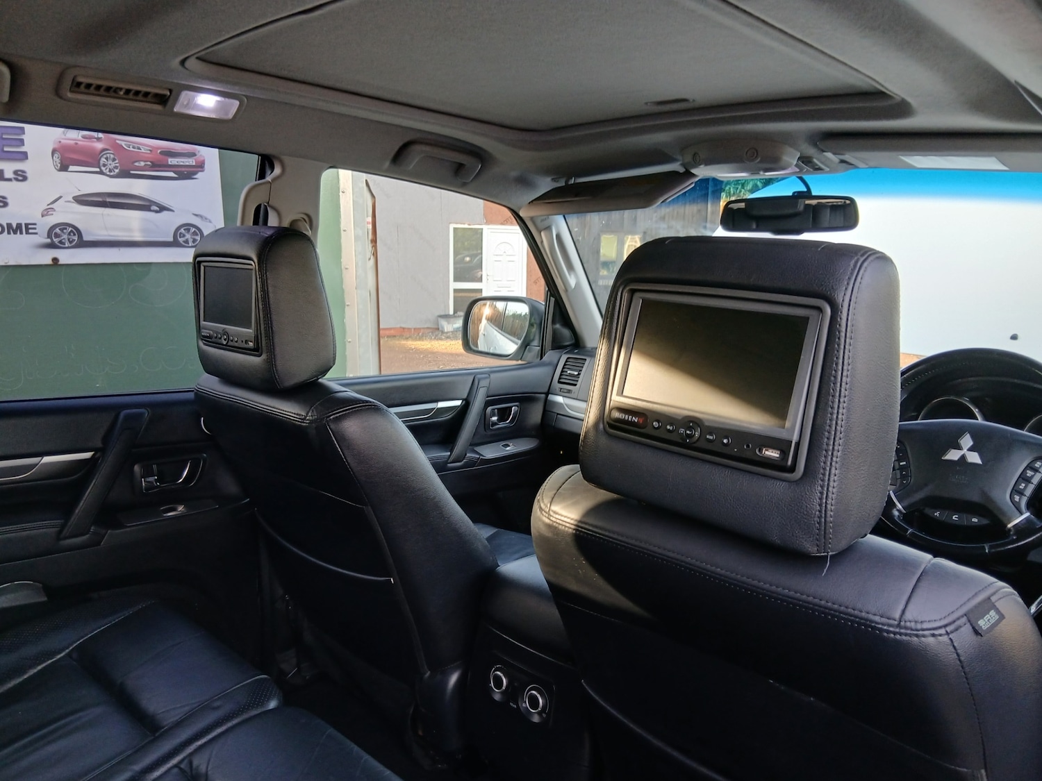 Used Mitsubishi Shogun 2010 for sale - 77353981: Photo 7