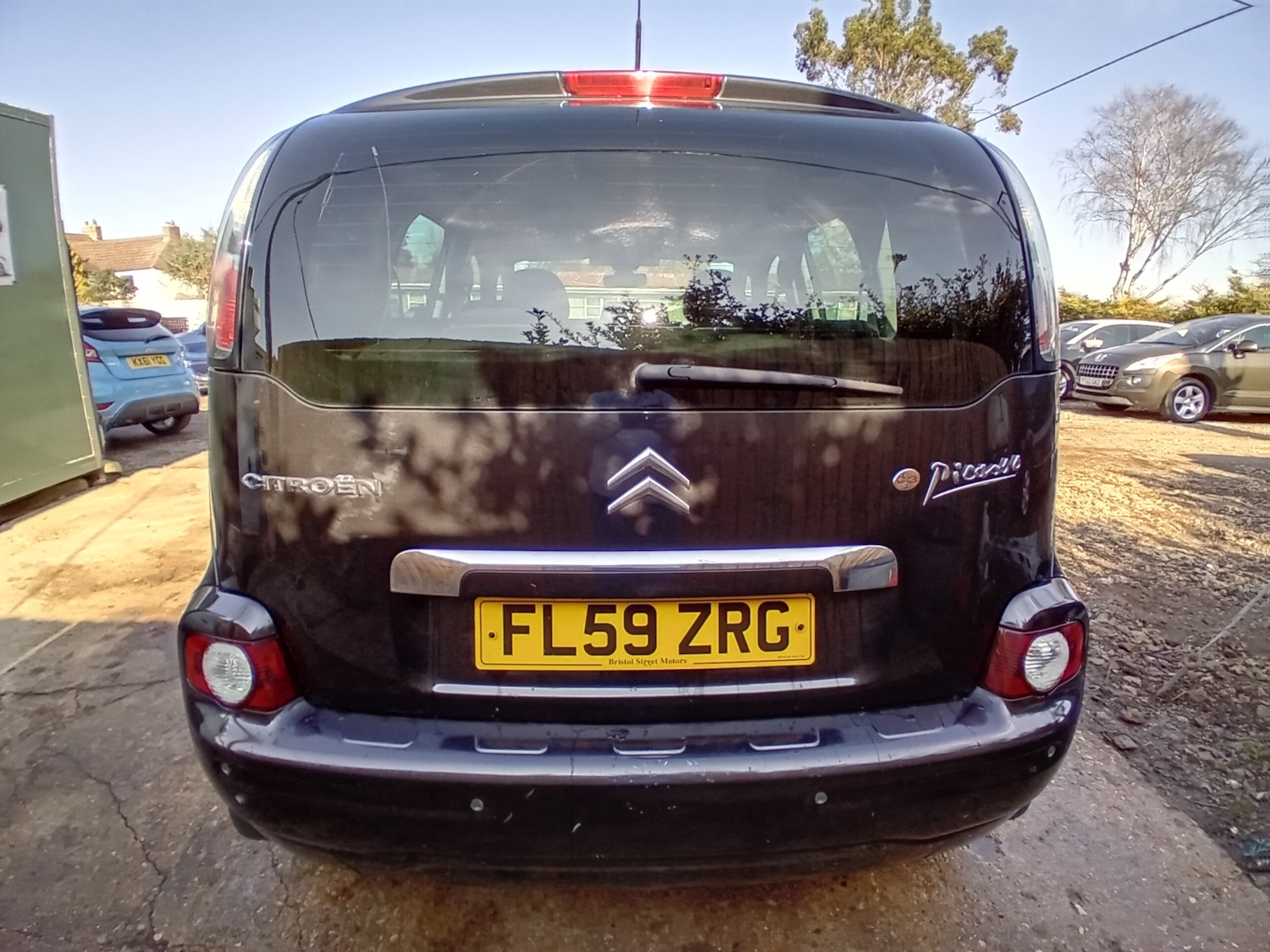 Vehicle 6