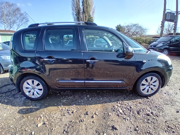 Used Citroen C3 Picasso 2009 for sale - 73892901: Photo 7
