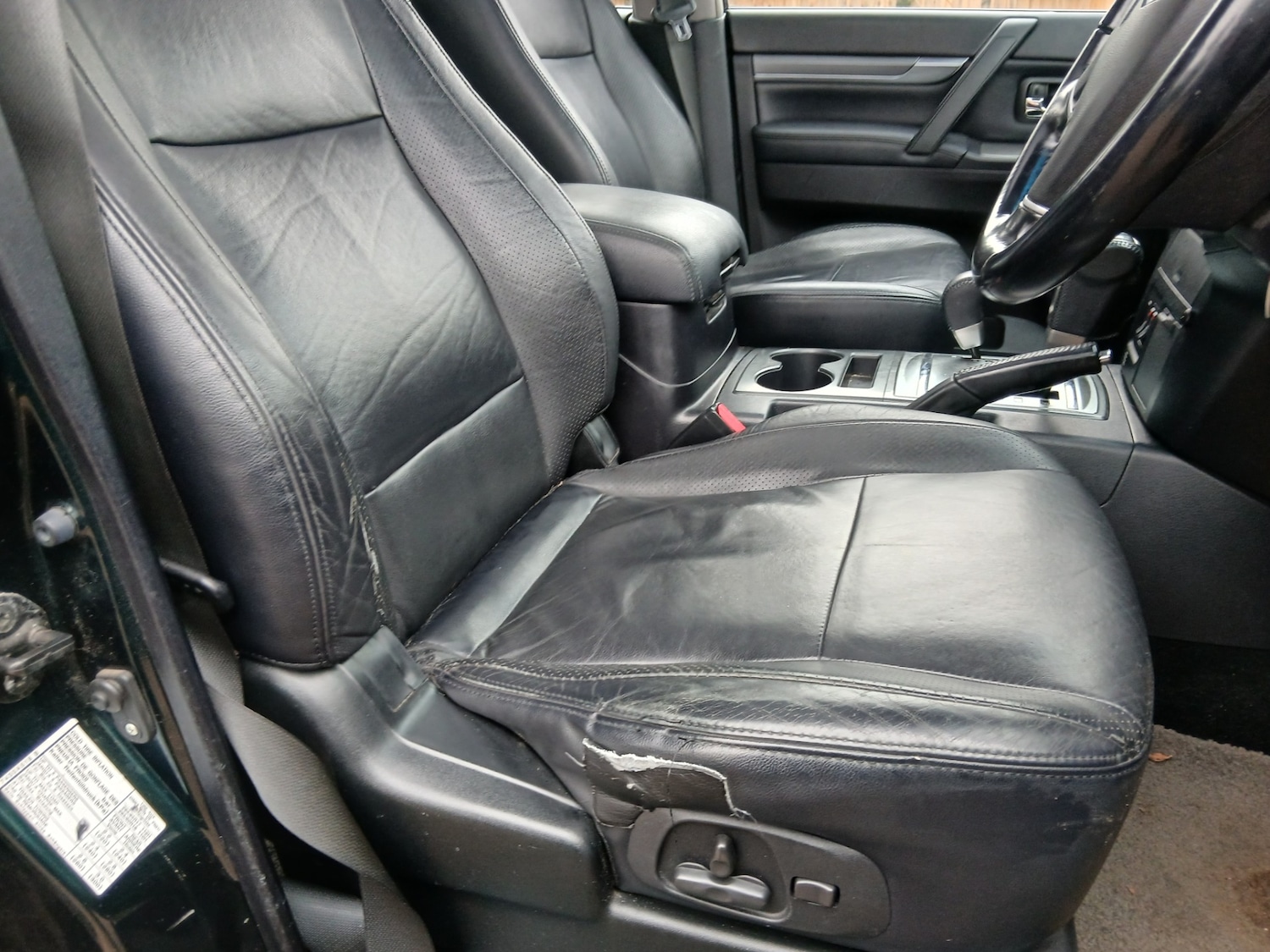 Used Mitsubishi Shogun 2009 for sale - 77055057: Photo 4