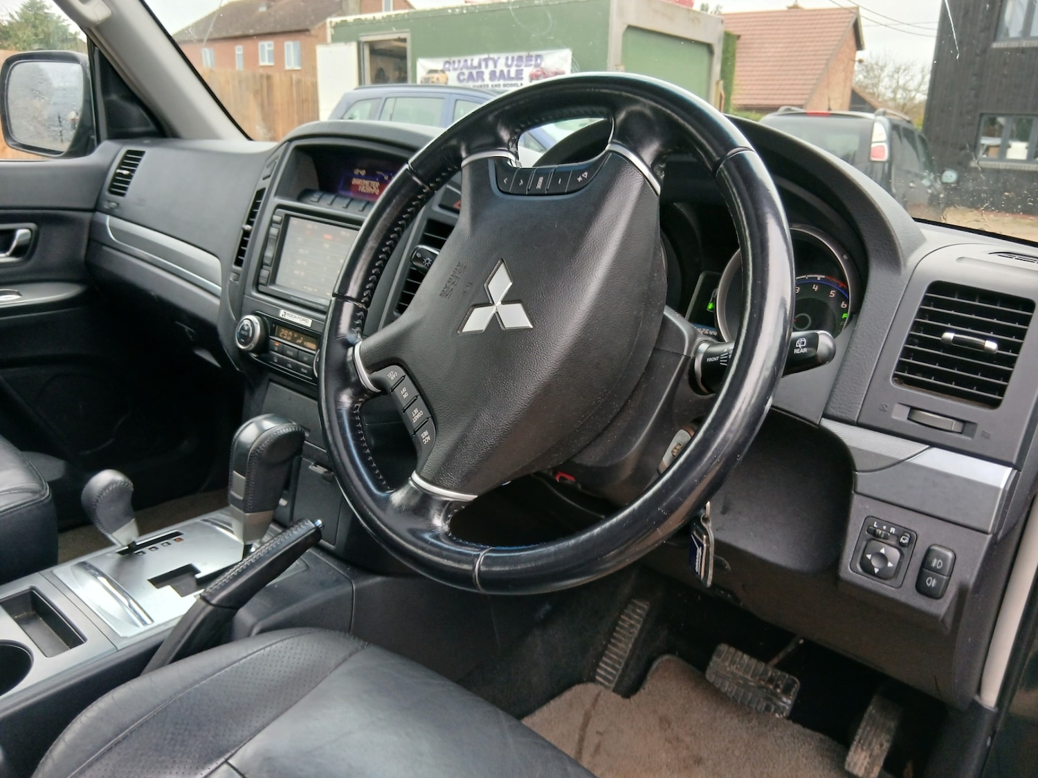 Used Mitsubishi Shogun 2009 for sale - 77055057: Photo 5