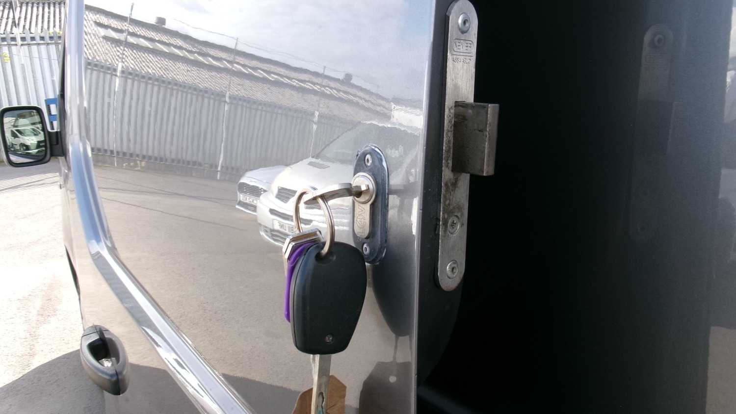 Used Vauxhall Vivaro 2016 for sale - 78045777: Photo 15