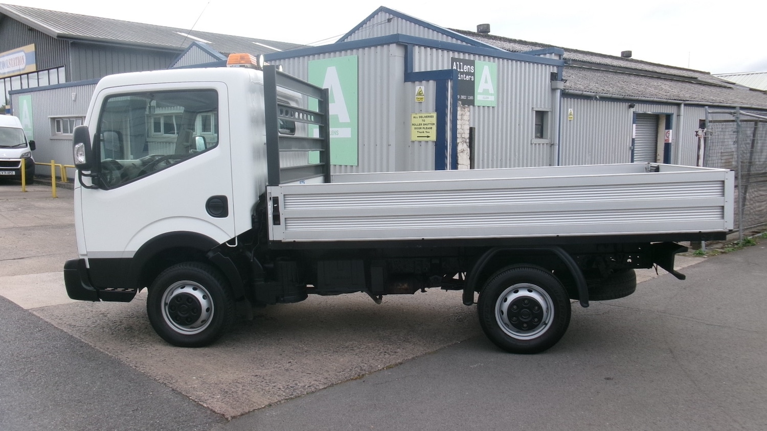 Used Nissan Cabstar 2016 for sale - 77047895: Photo 12
