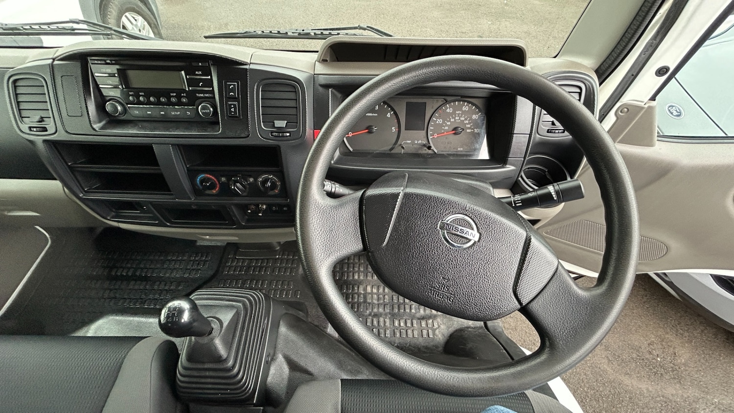 Used Nissan Cabstar 2016 for sale - 77047895: Photo 6