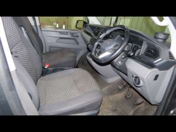 Used Volkswagen Transporter Shuttle 2020 for sale - 75035825: Photo
